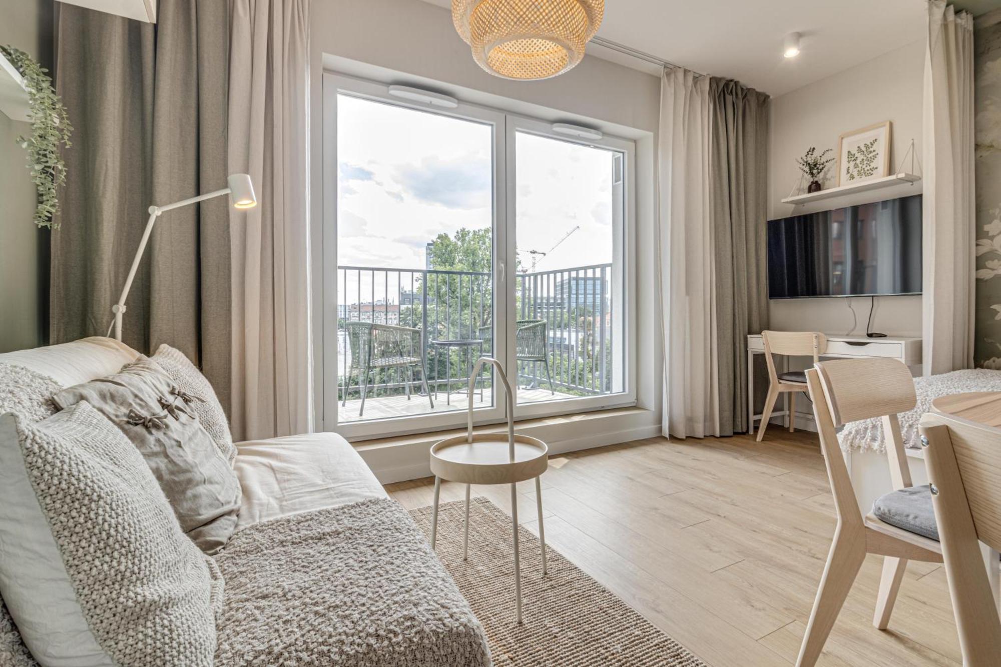 Rentplanet - Dmowskiego * Wrocław